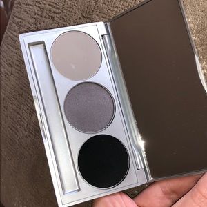 Kryolan Smokey eyeshadow trio palette